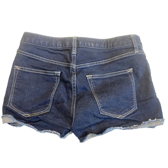 Gap 1969 Womens Slim Cut Off Maddie Shorts Mid Rise Raw Hem Dark Wash Size 27 - Picture 2 of 9